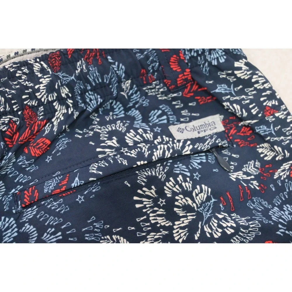 Columbia‎ PFG Fishing Shorts Mens Small Navy Floral Swim Trunks Excellent